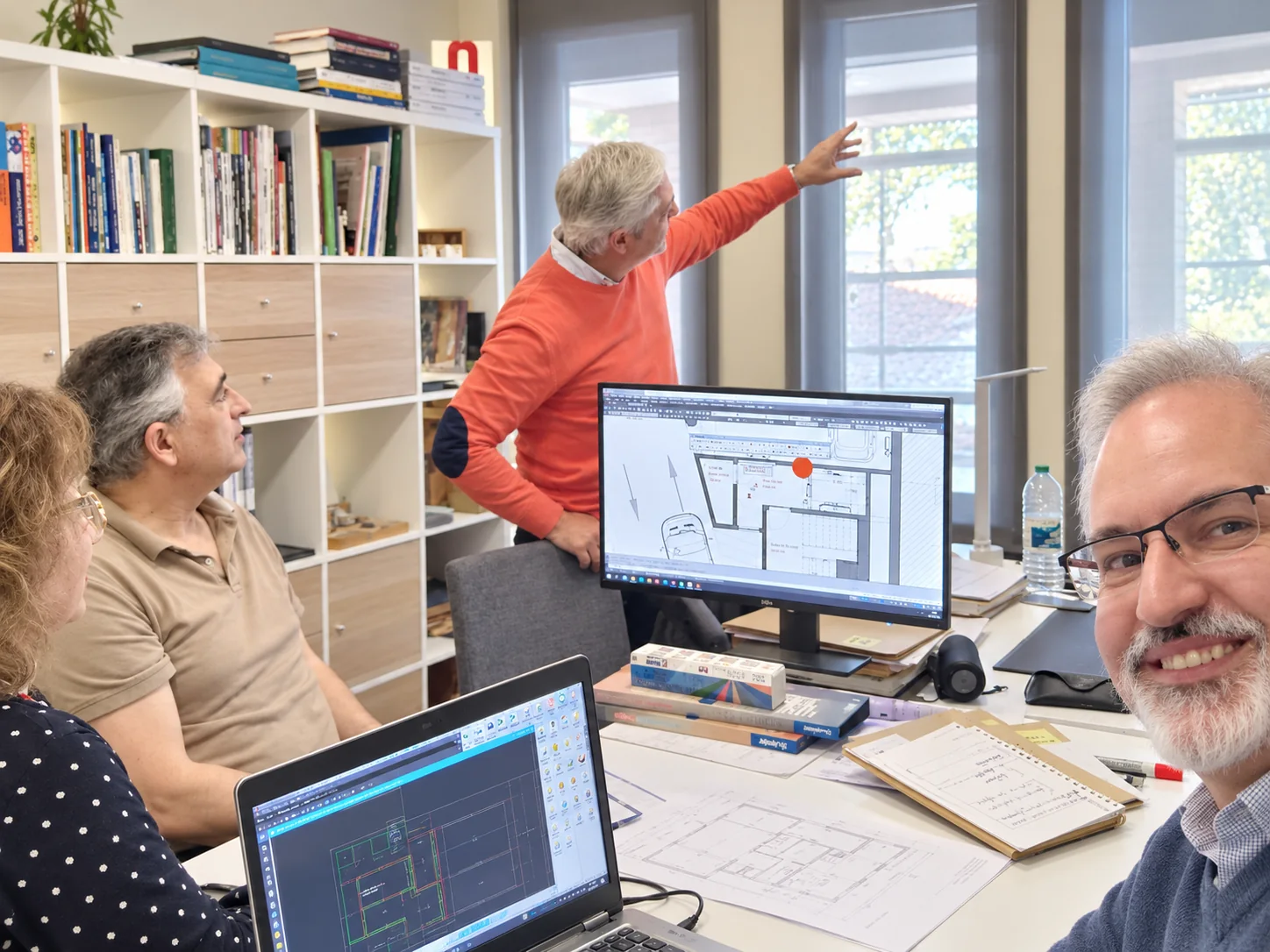 Equipa a coordenar o desenvolvimento técnico de um projecto